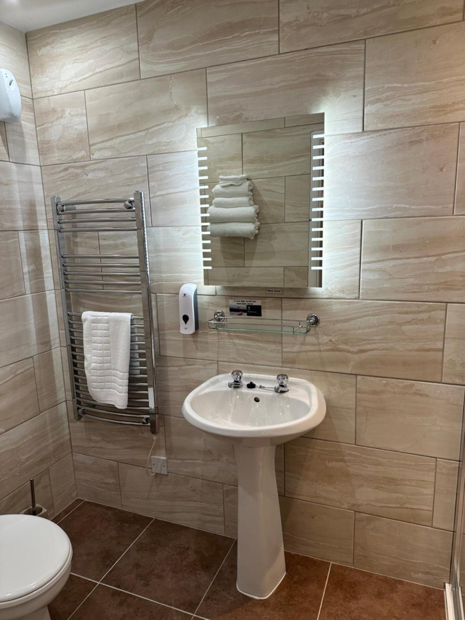 The Glen Hotel Newtonmore Εξωτερικό φωτογραφία